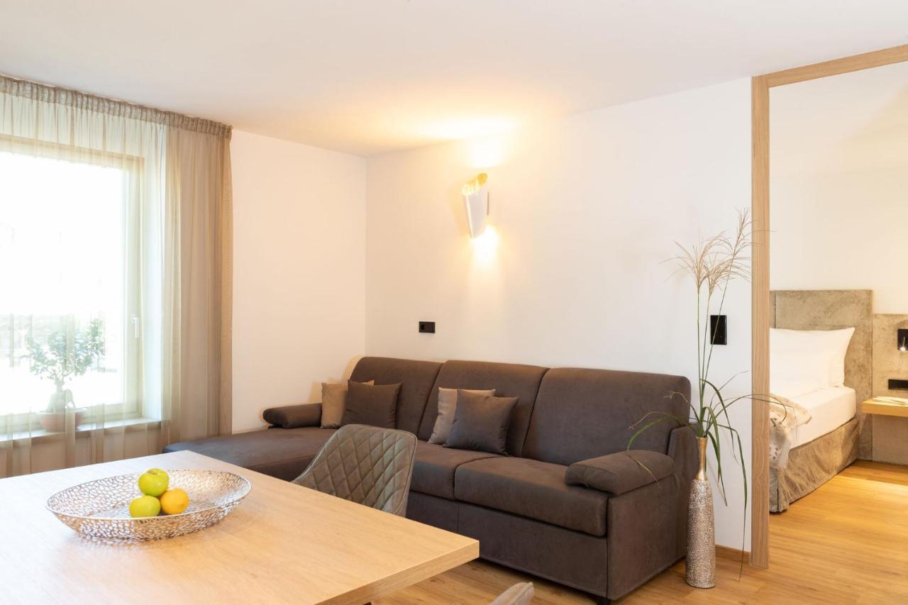 Nice Living Neue- Moderne Apartments Im Herzen Von Brixen - Kostenlose Brixencard - Ideal Fuer Familien, Paare, Geschaeftsreisende Und Allen Urlaubs Hungrigen Zewnętrze zdjęcie